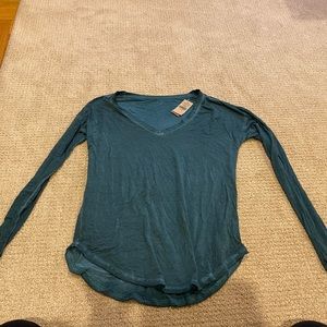 American Eagle long sleeve